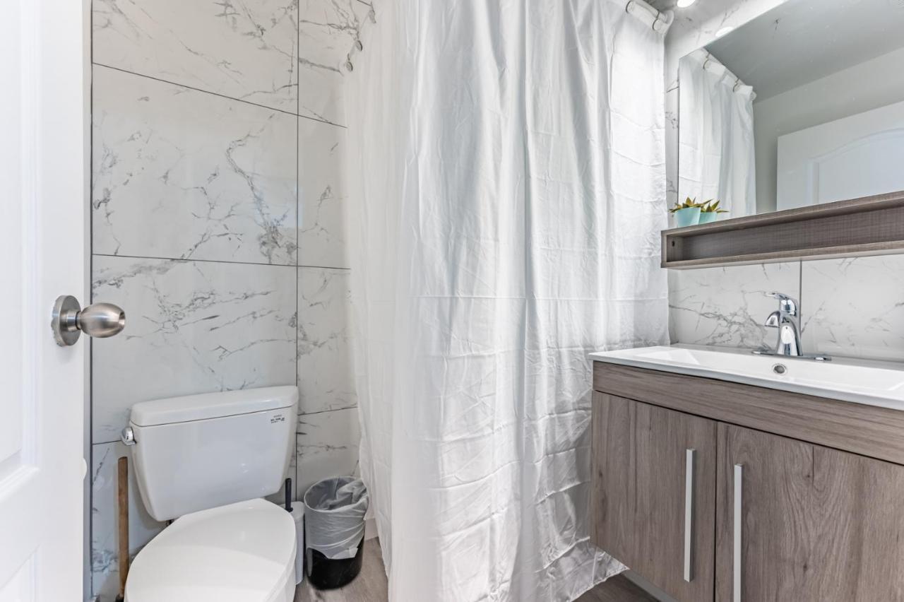 Kensington Place Apartments Toronto Dış mekan fotoğraf